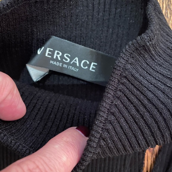 Versace Dress 🎉host pick🎉 - Picture 5 of 10